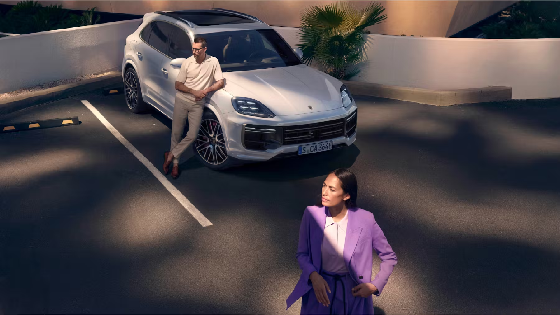 Cayenne Turbo E-Hybrid highlights.
